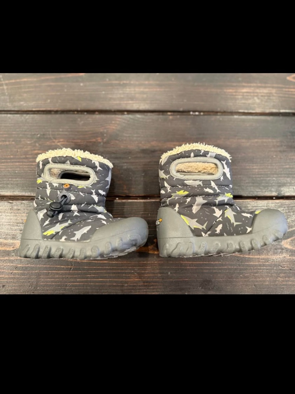Bogs B-Moc Sharks Snow Boots Fleece Lined Waterproof Infant Size 6